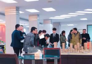 新春伊始人氣滿滿，達(dá)昌府臨展中心持續(xù)升溫