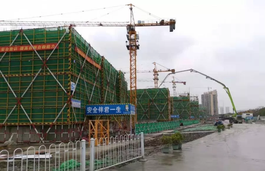 市北32號(hào)地塊提前完成地下室結(jié)頂！